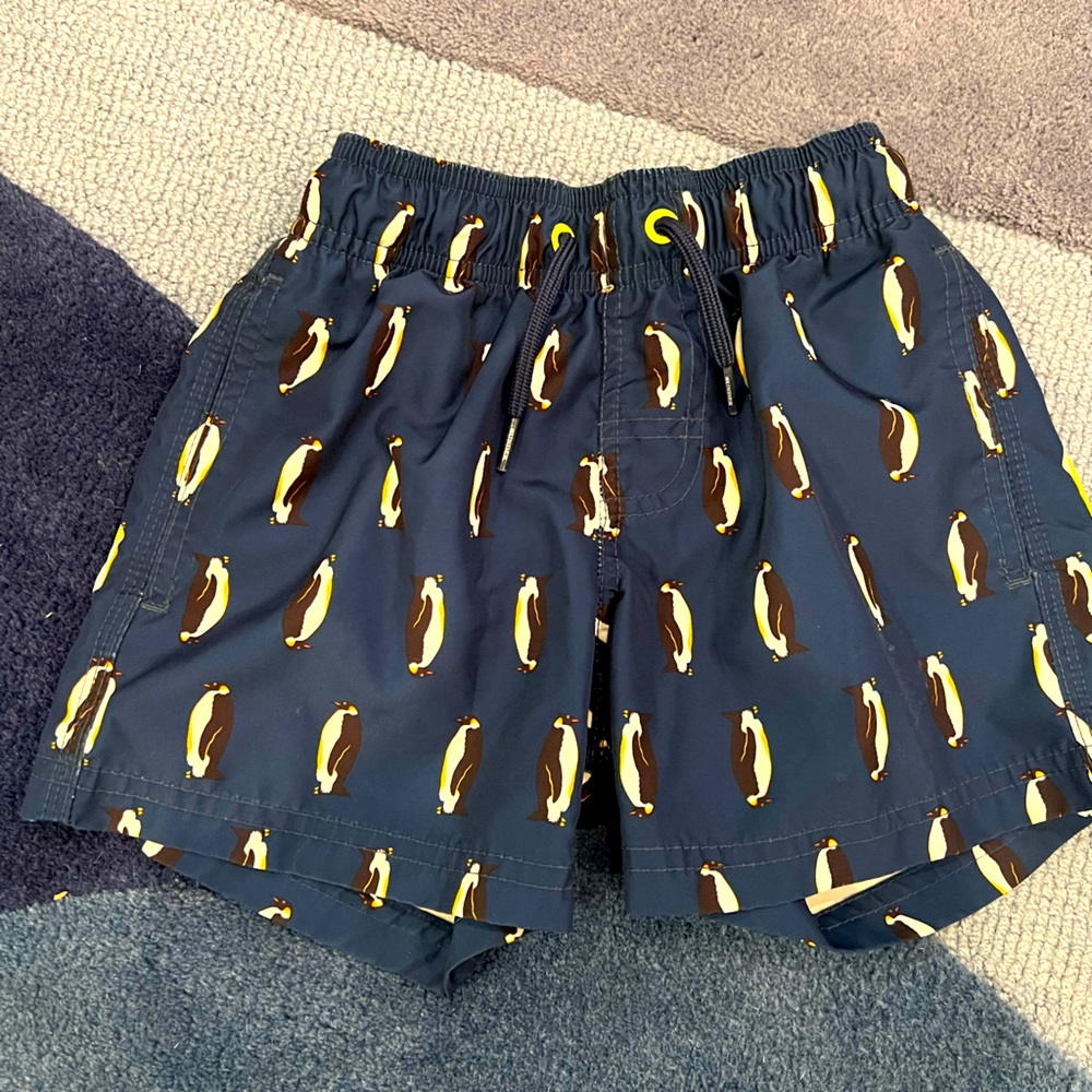 Sundek boys swimshorts size 6